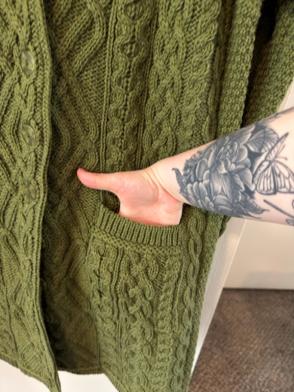 Aran Crafts Boyfriend Cardigan Sweater XL Green 100% Merino Wool Made in Ireland - Picture 4 of 7